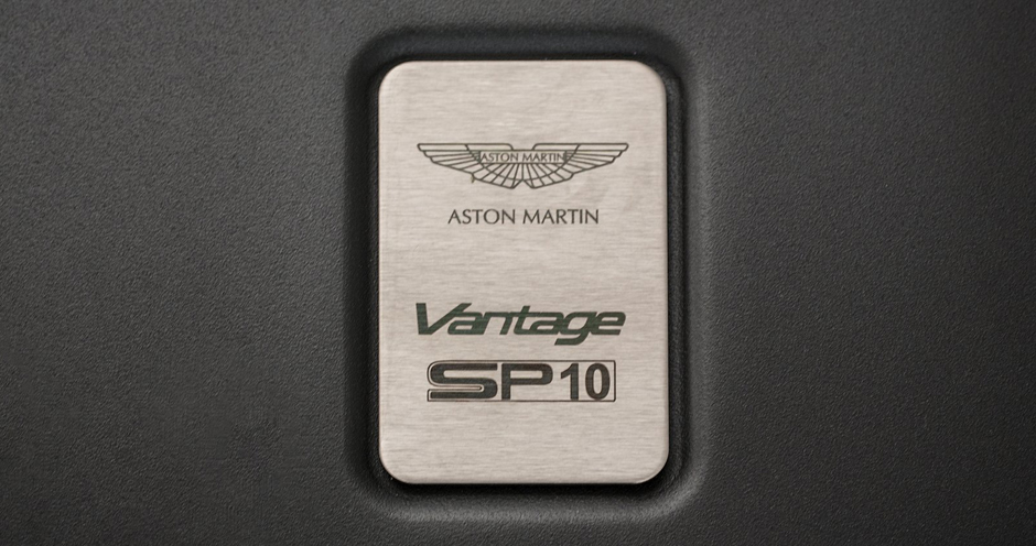 Aston Martin V8 Vantage (III/2012) SP10 - Фото 6