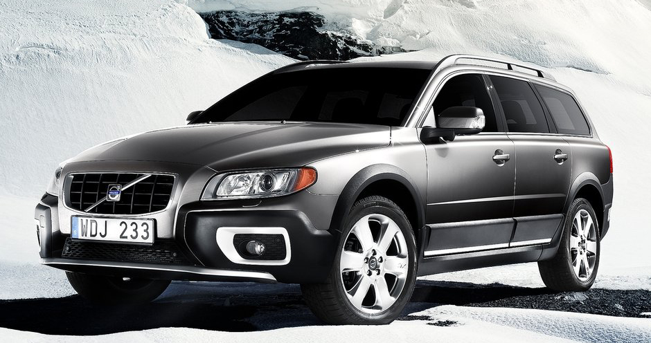 Volvo XC70 (II) 2.4 D5 AWD MT (185) - Фото 2