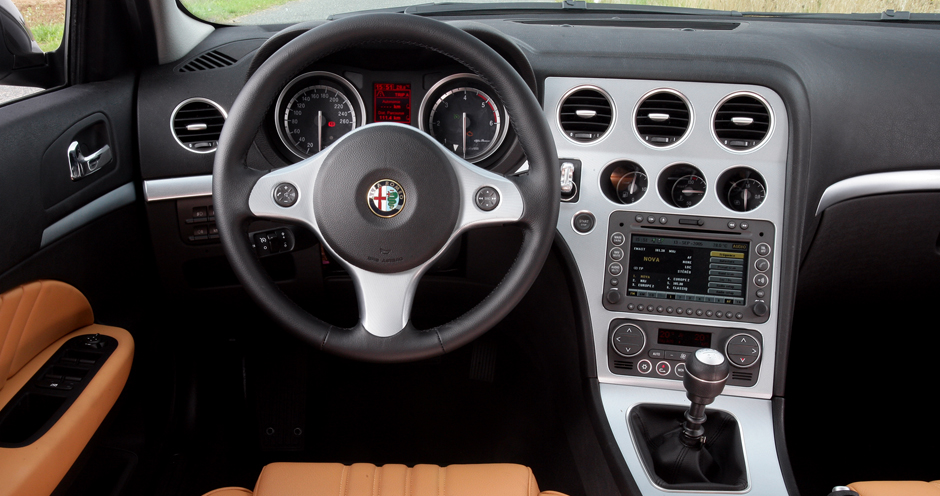 Alfa Romeo 159 (I/939A) 3.2 JTS (260) - Фото 5