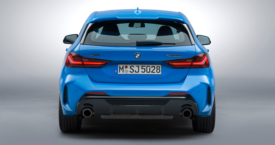 BMW 1 Series (III/F40) M135i xDrive (306) - Фото 3